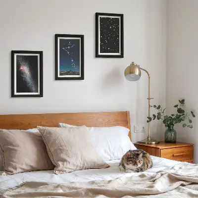 Bilderwand mit Weltraumlandschaften, Sternbild Fische und Galaxien