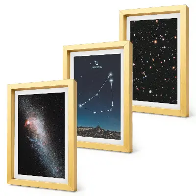 Bilderwand mit Galaxien und Sternen des Sternbilds Steinbock