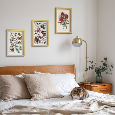Fotowand Schmetterlinge, Blumen und rote Rosen im klassischen Stil
