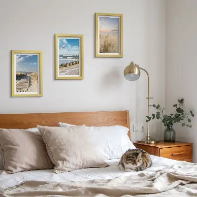 Bilderwand mit Strand, Sand, Wellen, Himmel und fliegenden Vögeln
