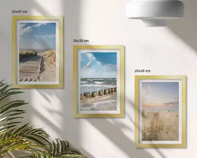 Bilderwand mit Strand, Sand, Wellen, Himmel und fliegenden Vögeln