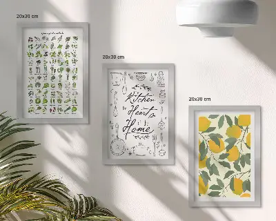 Bilderwand mit Kräuterliste Küchenschild und bemalten Zitronen