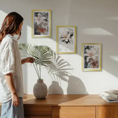 Fototapete blumen auf marmor in weiß und schwarz