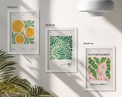 Bilderwand mit Obst- und Pflanzenmotiven in Pastellfarben