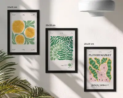 Bilderwand mit Obst- und Pflanzenmotiven in Pastellfarben