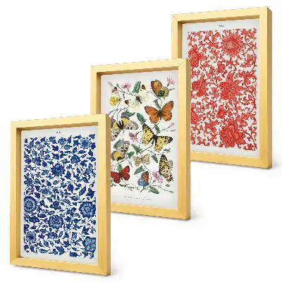 Bilderwand mit Vintage-Postern von Blumen, Schmetterlingen und Ornamenten