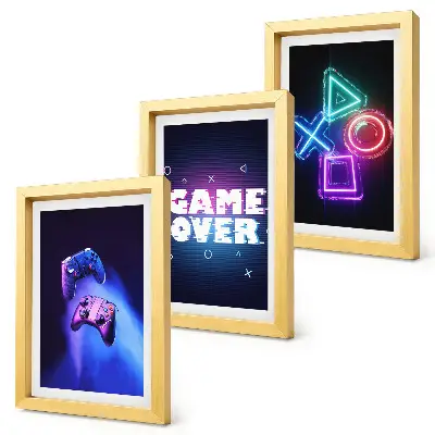 Bilderset mit Rahmen mit Gamepads und Game-Over-Motiven