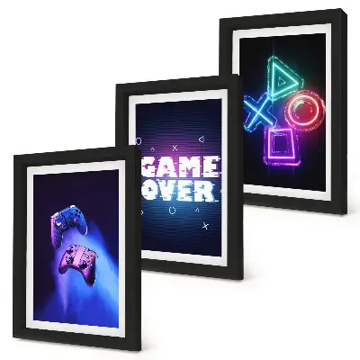 Bilderset mit Rahmen mit Gamepads und Game-Over-Motiven