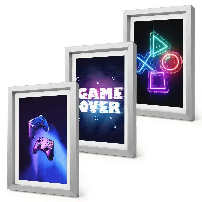 Bilderset mit Rahmen mit Gamepads und Game-Over-Motiven