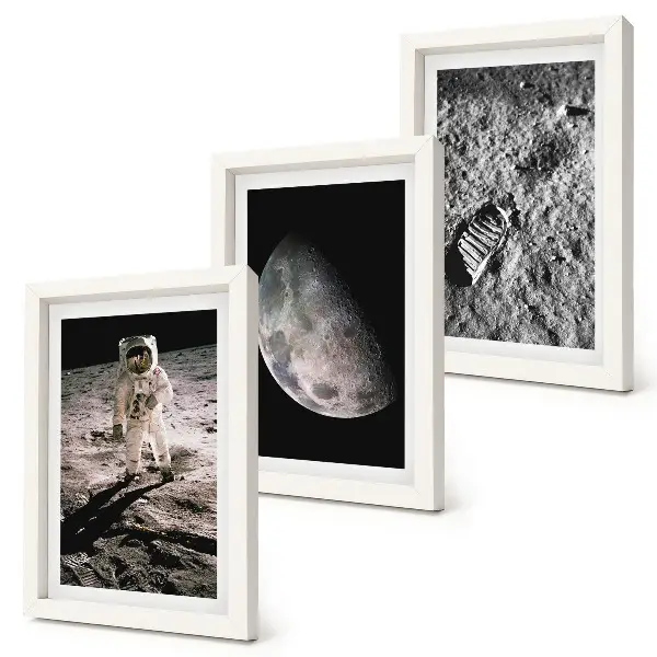 Bilderwand fotografischer Kunstdruck eines Astronauten mit Fußabdruck auf dem Mond