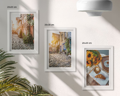 Bilderwand Charmante Straßen mit Kaffee und Sonnenblumen