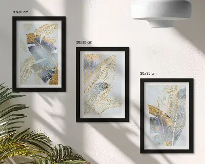 Fotowand mit Blättermotiv in Blau- und Beigetönen auf hellem Hintergrund