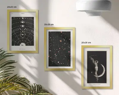 Fototapete Galaxie im Sonnensystem bei Nacht mit Figur auf dem Mond