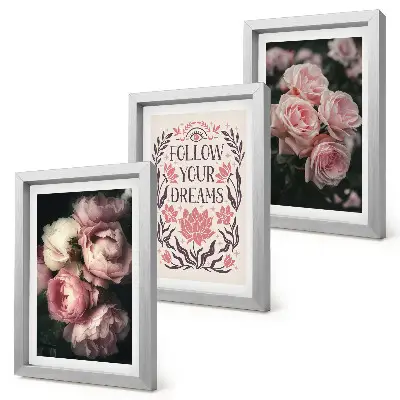 Bilderwand mit Vintage-Rosen und Traum-Inschrift