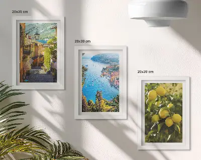 Bilderwand mit malerischen Küstenstraßen, Meerblick und Zitronenmotiven