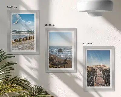 Fototapete Blick auf den Strand mit Wellen, Himmel und Strandpromenade