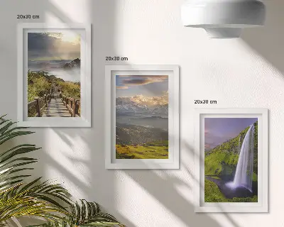 Fotowand malerische Berglandschaften mit Wasserfall und Pfad