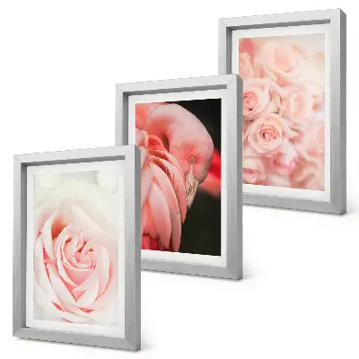 Bilderwand in Pastellrosa und mit Flamingo in zarten Farbtönen