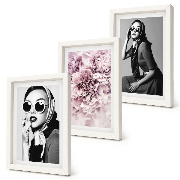 Bilderwand Stilvolle Porträts von Frauen mit rosa Blumen