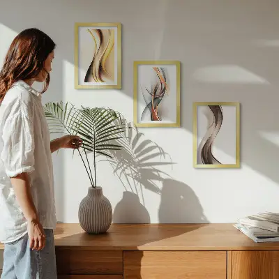 Bilderwand mit Wellenmotiv in Gelb-, Grau- und Brauntönen