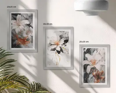 Bilderwand mit floralem Motiv auf Marmorgrund in Weiß- und Schwarztönen