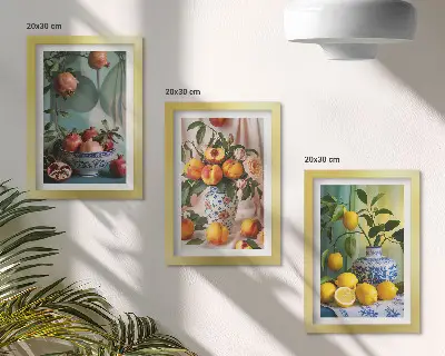 Bilderwand mit Granatäpfeln, Pfirsichen und Zitronen in Vasen