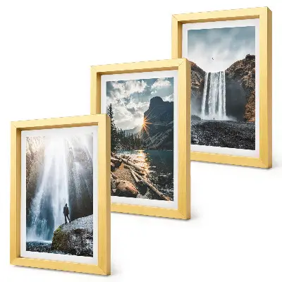 Bilderwand mit Wasserfällen in einer malerischen Berglandschaft