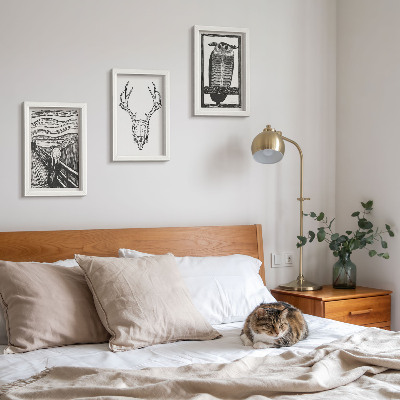 Bilderwand Inspiriert vom Scream-Bild mit Totenkopf und Eule im Grafikstil