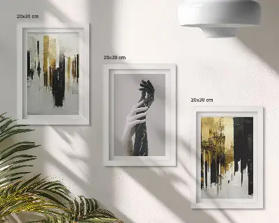 Bilderwand mit abstrakten Malmustern und zwei Händen