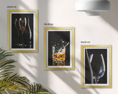 Fotowand Weingläser und Whiskygläser auf schwarzem Hintergrund