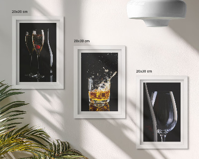 Fotowand Weingläser und Whiskygläser auf schwarzem Hintergrund
