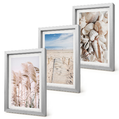 Bilderset mit rahmen Sandstrand mit Muscheln und Seegras