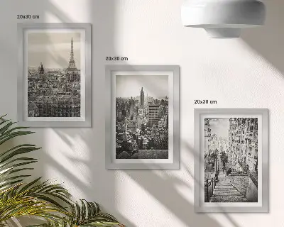 Fotowand mit Stadtansichten von Paris und New York sowie einer charmanten Treppe