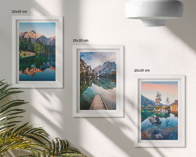 Bilderset mit rahmen Bergseen mit Spiegelungen im Wasser und Wald