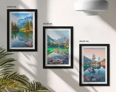 Bilderwand mit Bergseen und umgebender Naturlandschaft