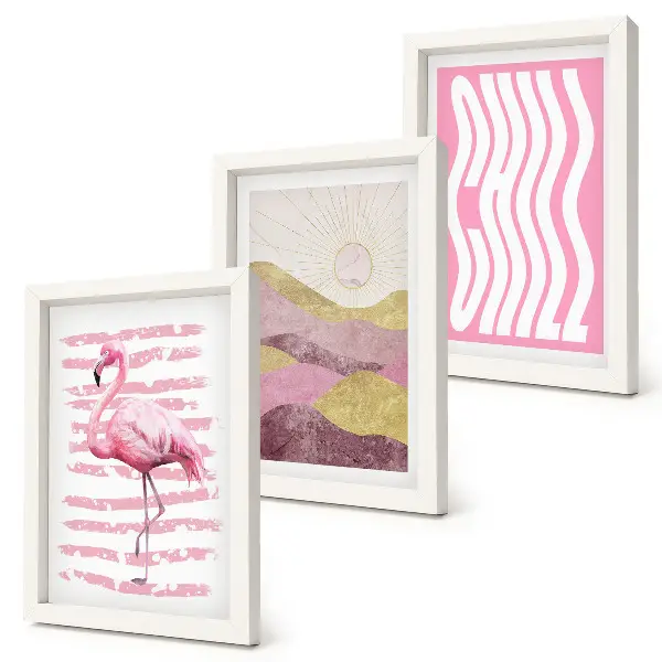 Bilderset mit Rahmen rosa Flamingos mit pastellfarbener Berglandschaft und kühler Schrift