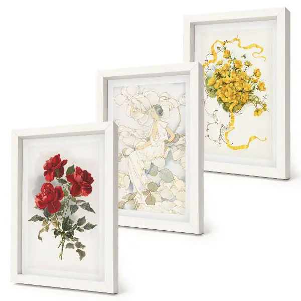 Bilderwand mit roten Rosen, einer weißen Figur und gelben Blumen in einer Vase