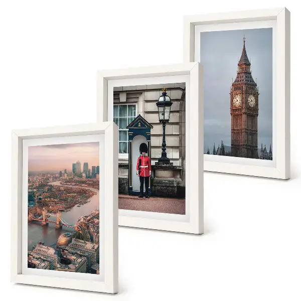 Bilderwand mit ikonischen Ansichten von London inklusive der Brücke und dem Big Ben