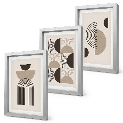 Bilderwand mit abstrakten geometrischen Mustern im minimalistischen Design