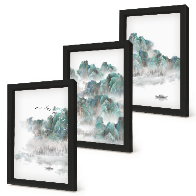 Bilderset mit rahmen Berge in den Wolken mit Vögeln und einem Boot auf dem Wasser (japandi)