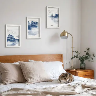 Fototapete mit Wolkenbergen, Bäumen und Vögeln im Hintergrund