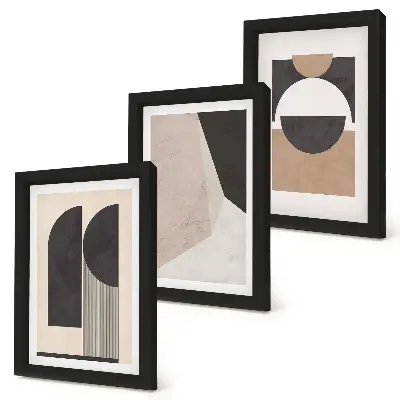 Bilderwand mit abstrakten Formen in Beige- und Brauntönen
