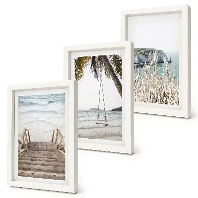 Bilderwand mit Motiv Strand, Holztreppe und Schaukel am Meer