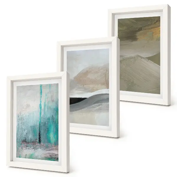 Bilderwand mit gemalten abstrakten minimalistischen Dekorationen