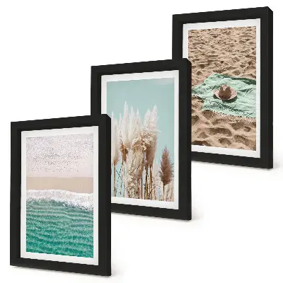Fotowand mit Strandwellen, Gras, Hut und Sand für Entspannung und Naturgenuss