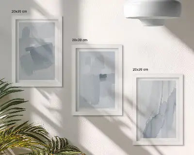 Bilderwand mit abstrakten Kompositionen im Aquarellstil