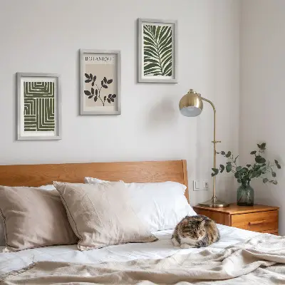 Fotowand mit botanischen Kompositionen im Boho-Minimalismus