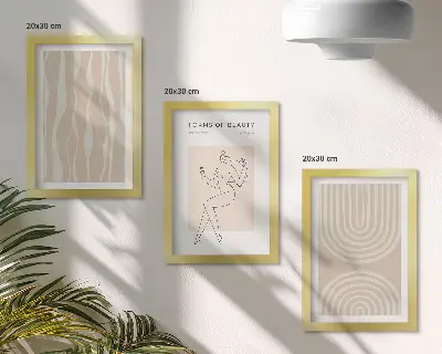 Fotowand mit abstrakten Mustern und zarten Boho-Dekorationen