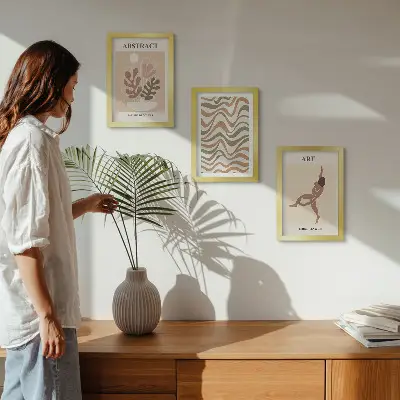 Bilderwand mit abstrakten Matisse Boho Formen und Mustern