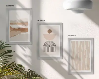 Bilderwand mit abstrakter Landschaft in natürlichen Formen und Geometrie
